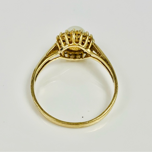 14K Yellow Gold Pearl & Diamond Cocktail Ring Size 7 - Picture 9 of 12